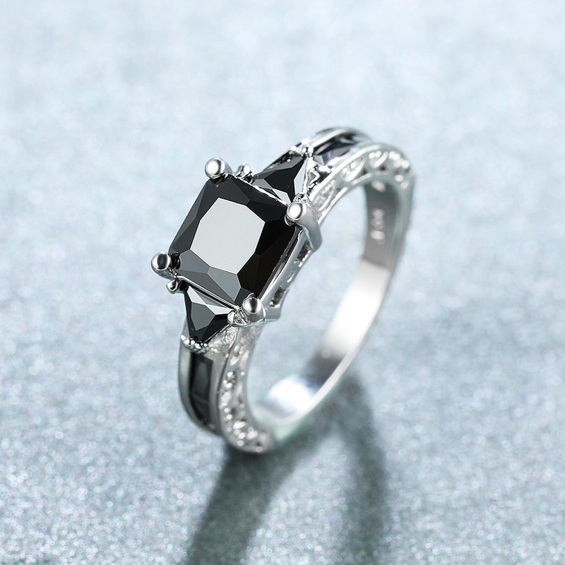 Silver black diamond US Size #5