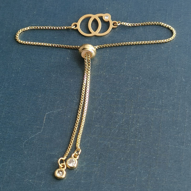 4:Gold bracelet
