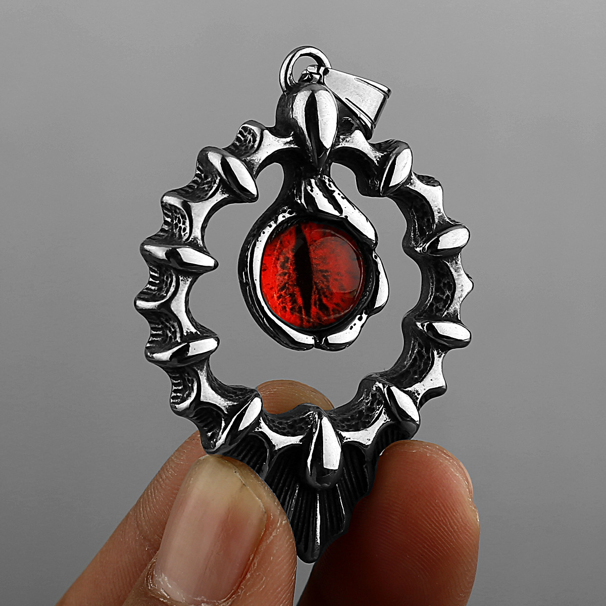 Red Eye, single pendant