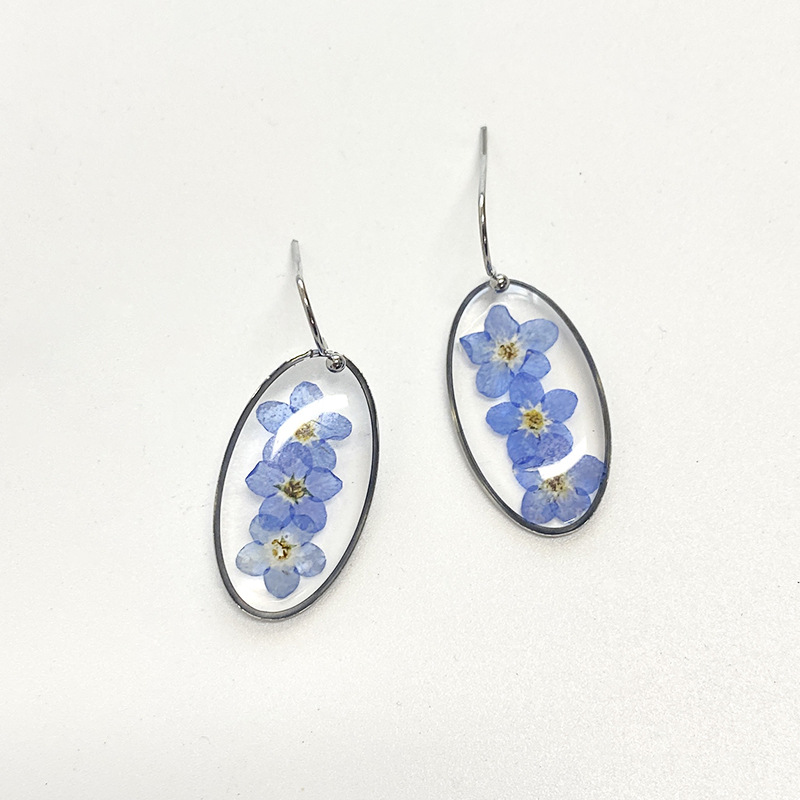 Forget-me-not silver oval