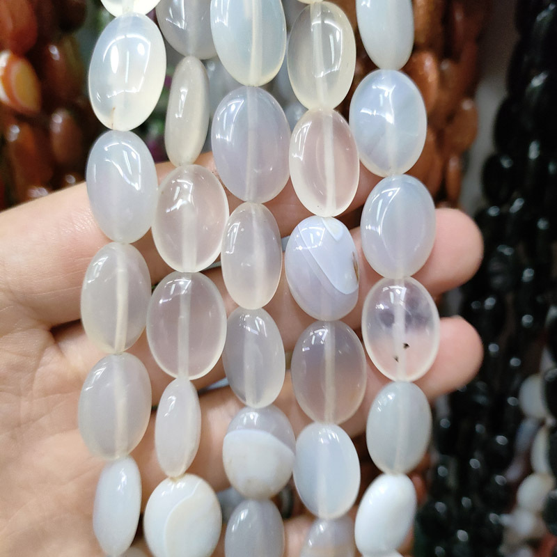 Grey white agate 10 * 14mm approximately 28 pieces