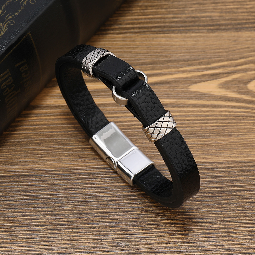 1:Black leather and white buckle