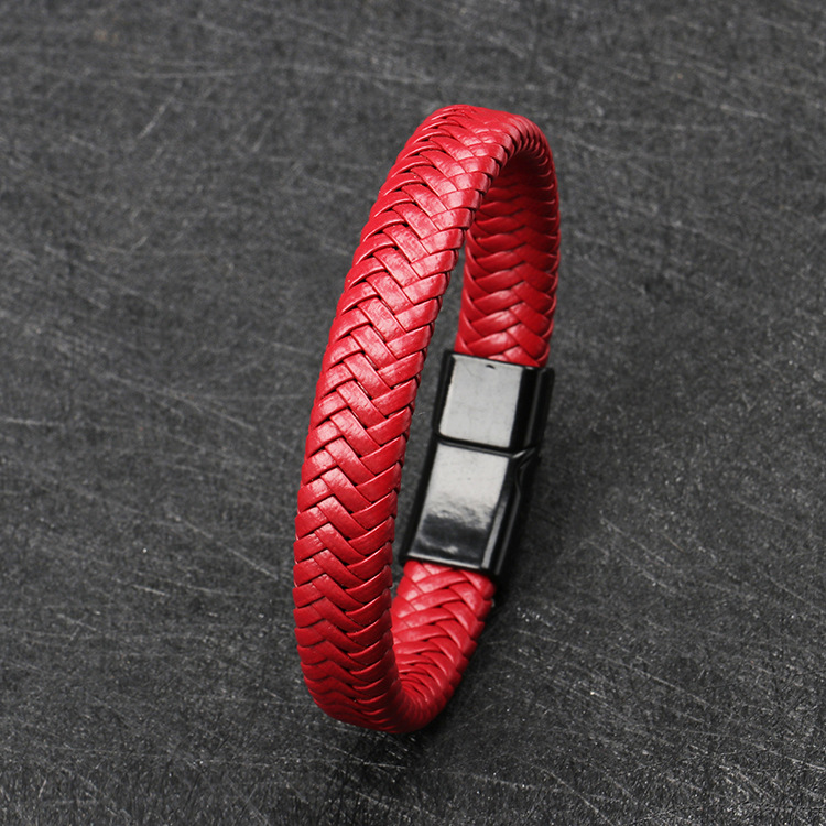 1:Red leather and black buckle