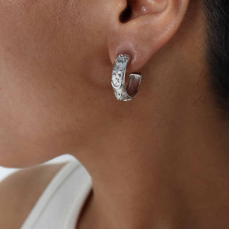 1:A earring 18x22mm