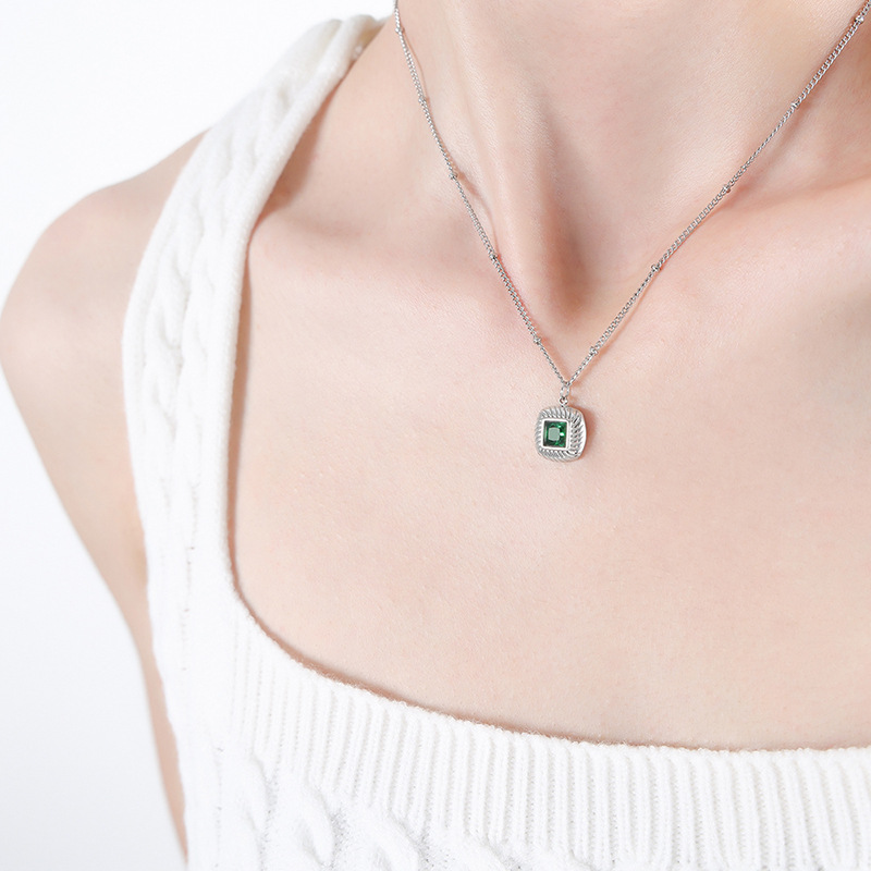 9:Steel Green glass stone necklace