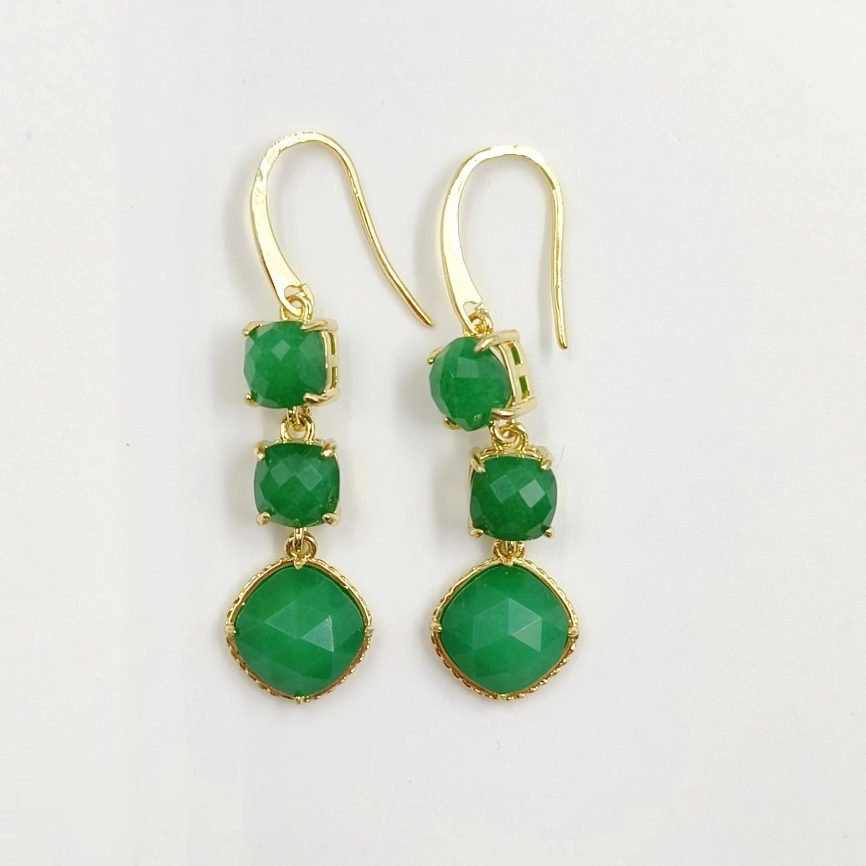 8:emerald