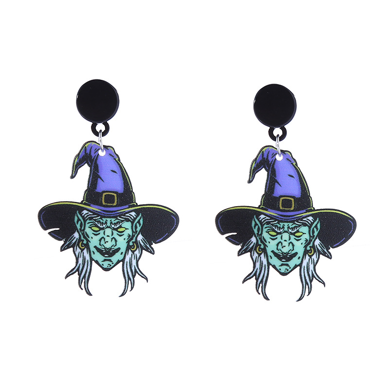 3- Stud earrings