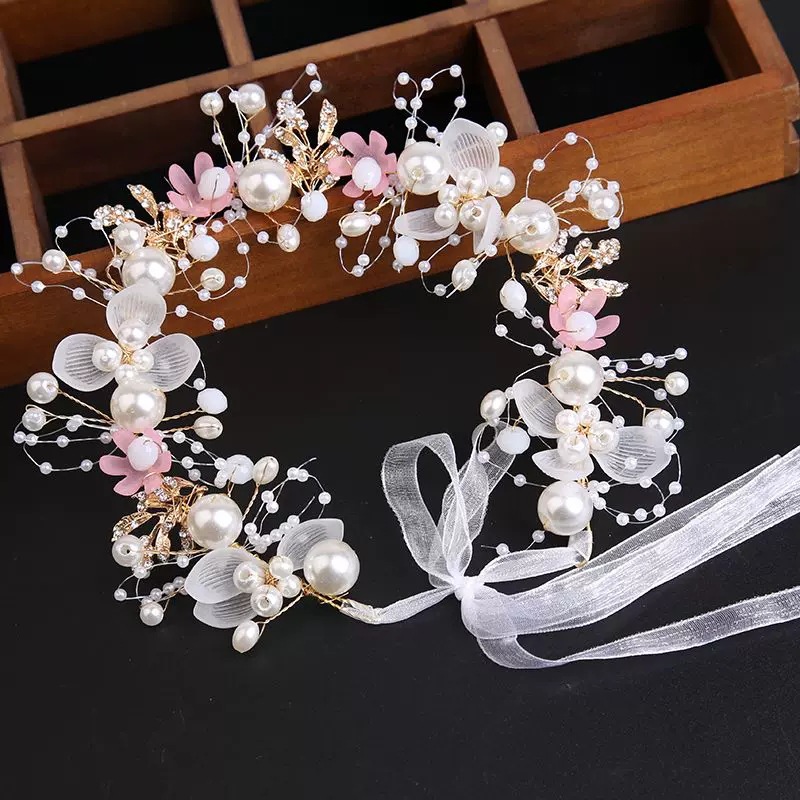 Delicate version of pink beaded garland (ribbon barrettes)