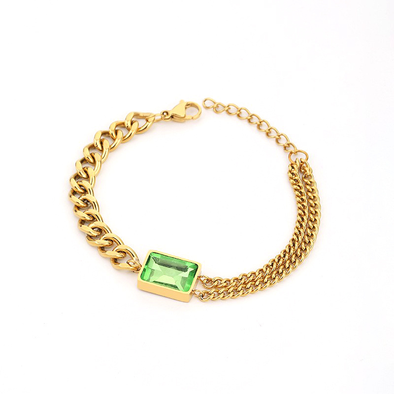 9:green bracelet