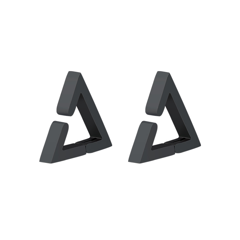 8:Triangular black