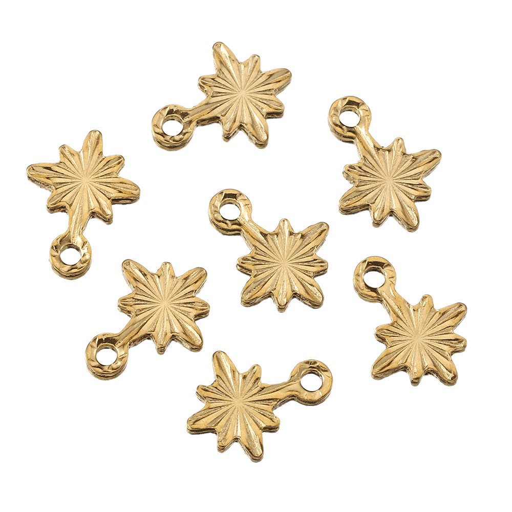 3:Gold-snowflakes