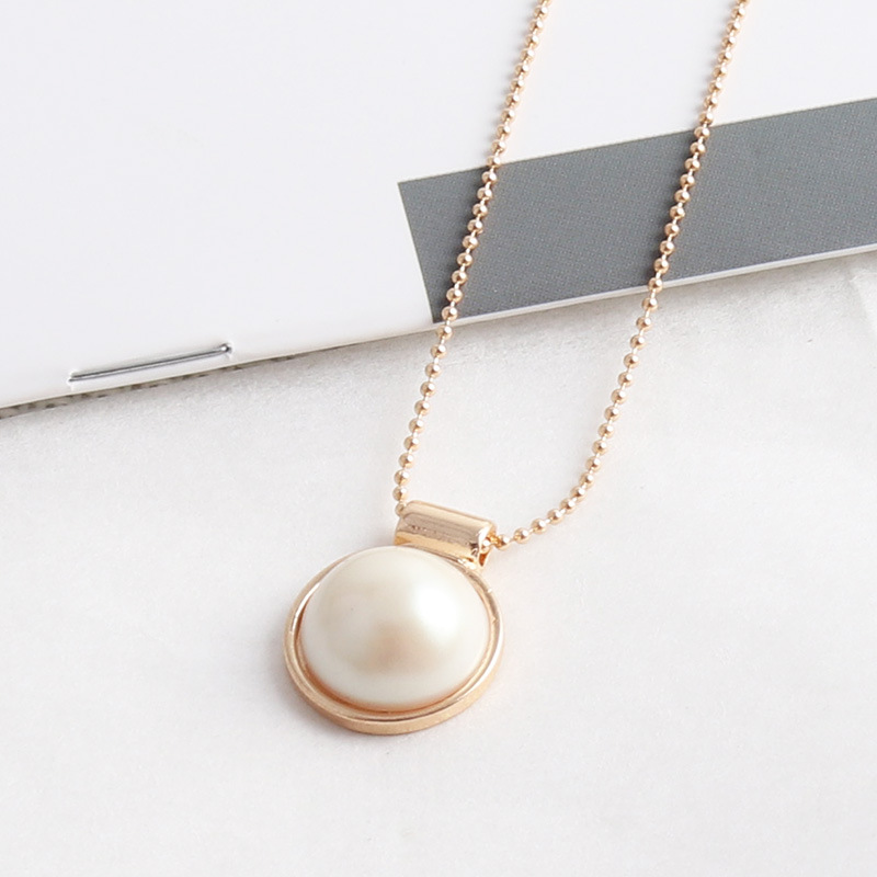 1:perle blanche