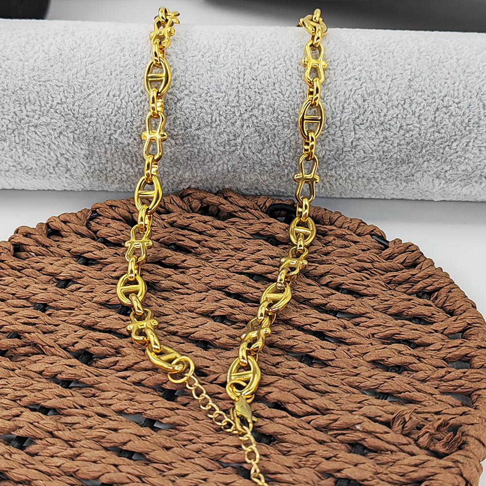 1:Gold necklace