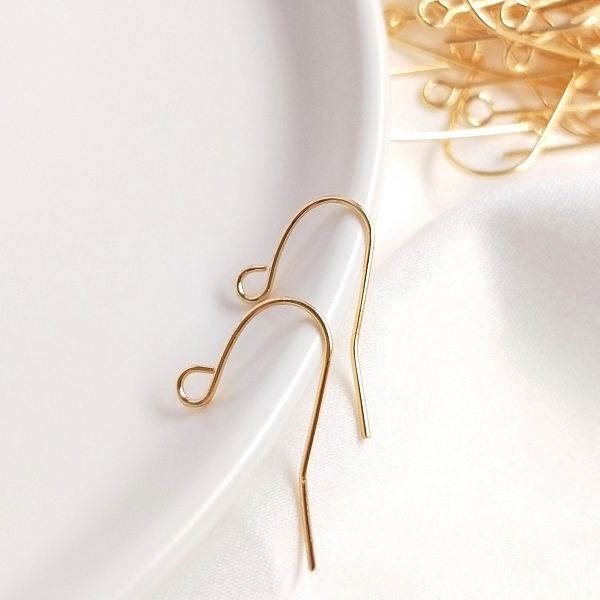 4:Simple Ear Hook [50] -20 × 15 mm