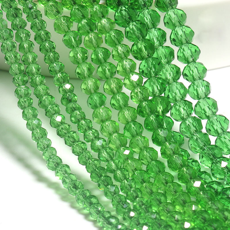 green 3mm / a string of about 127 pieces