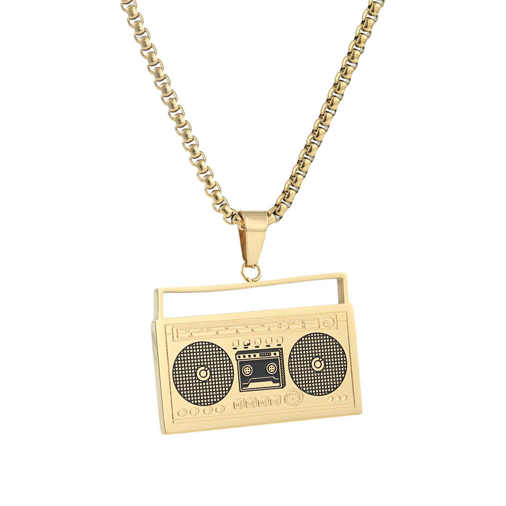 2:Gold, single pendant