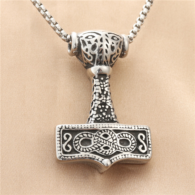 2:Silver pendant with 3.0 x 60cm square pearl chain