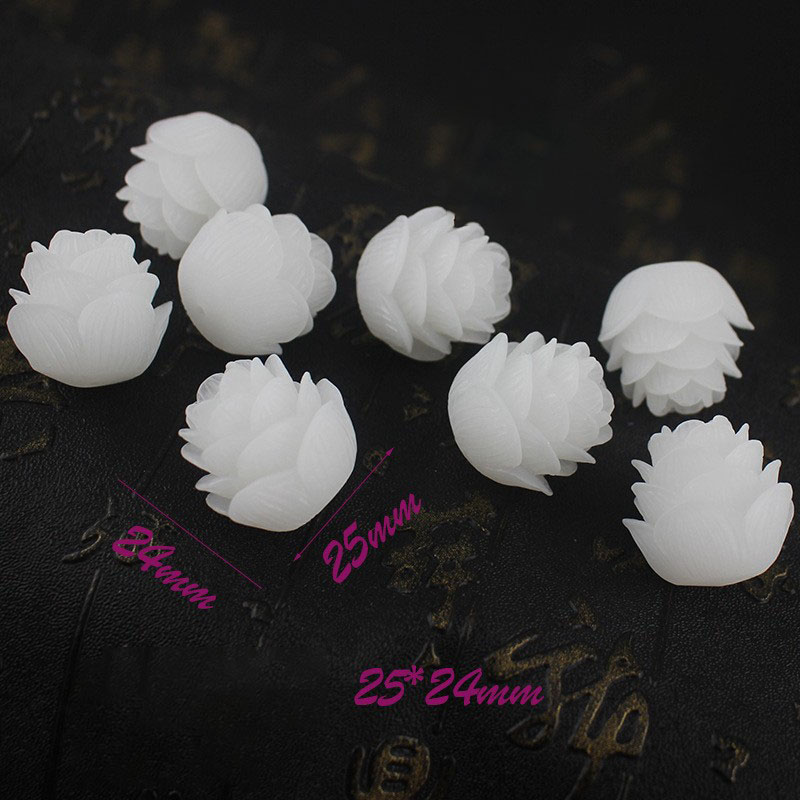 Large five layer white flowers 25mm