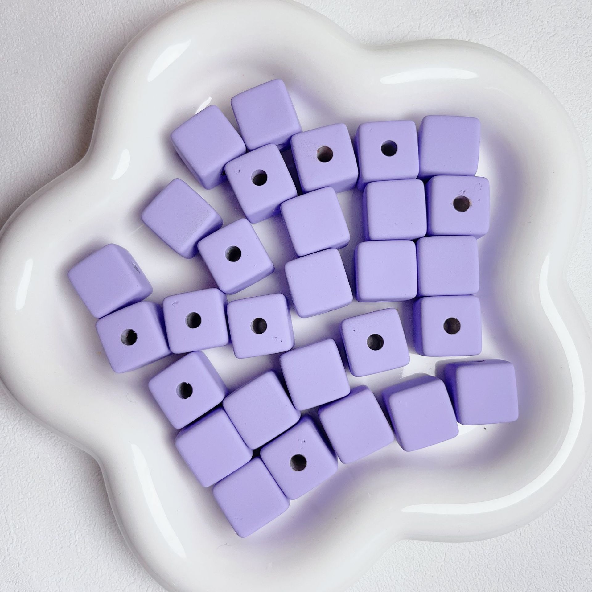 11 violeta gris