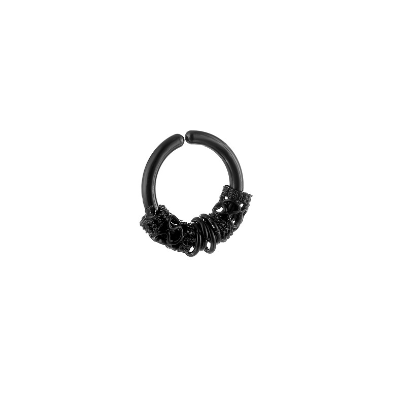 2:Black ear clip