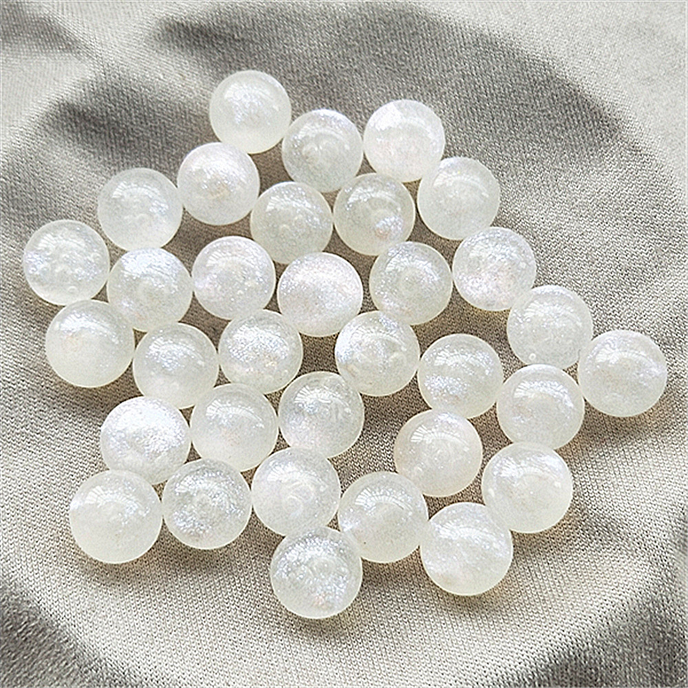 white 6MM/ about 4000 pieces