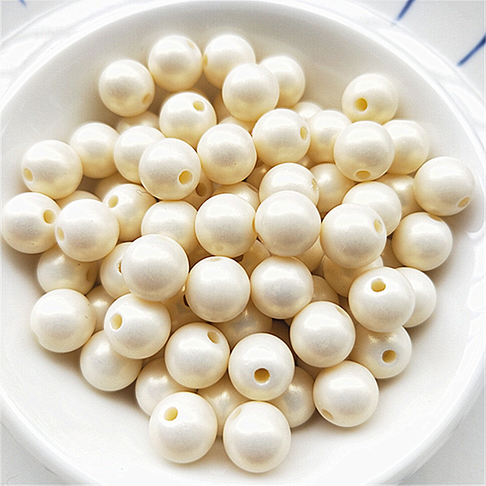 Pearl white 6MM/ about 4400 pieces