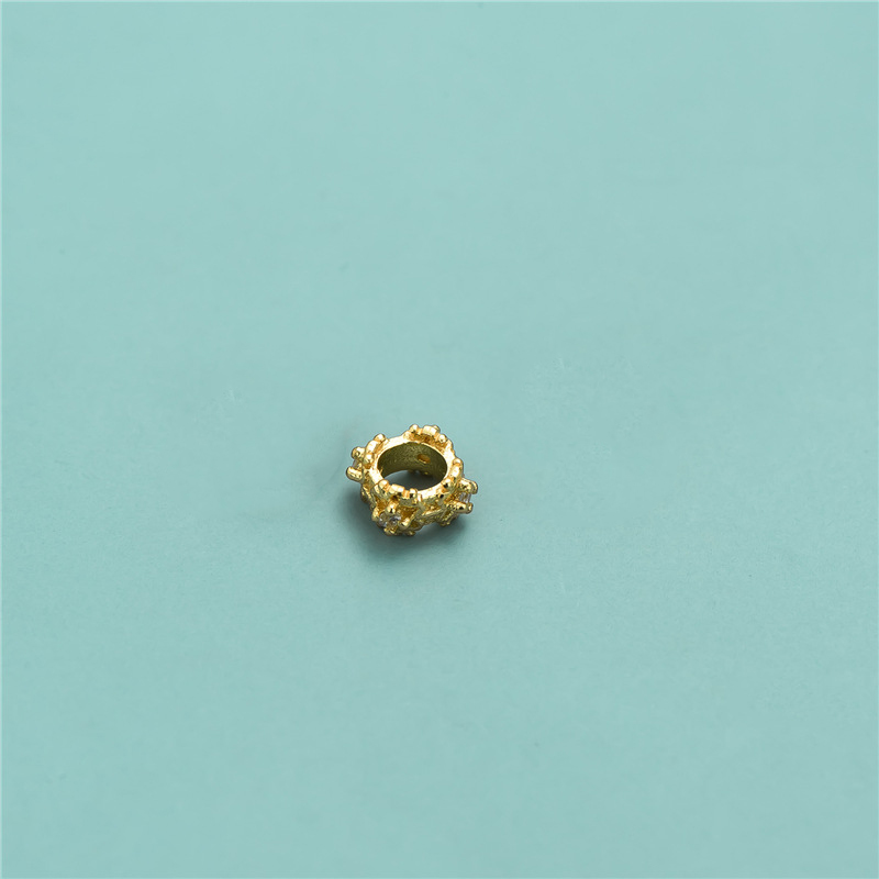 gold color plated 5.2x2.9mm, hole 3mm