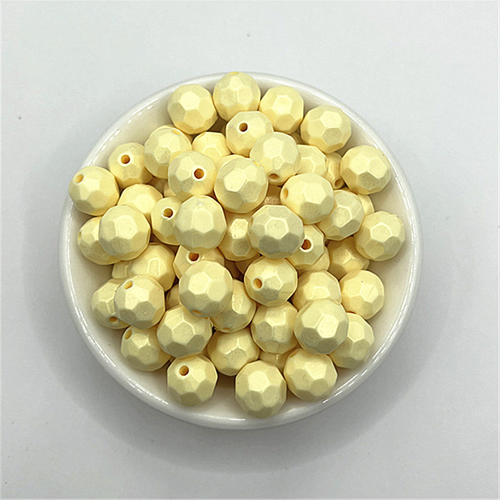 yellow 8MM/ about 1800 pieces