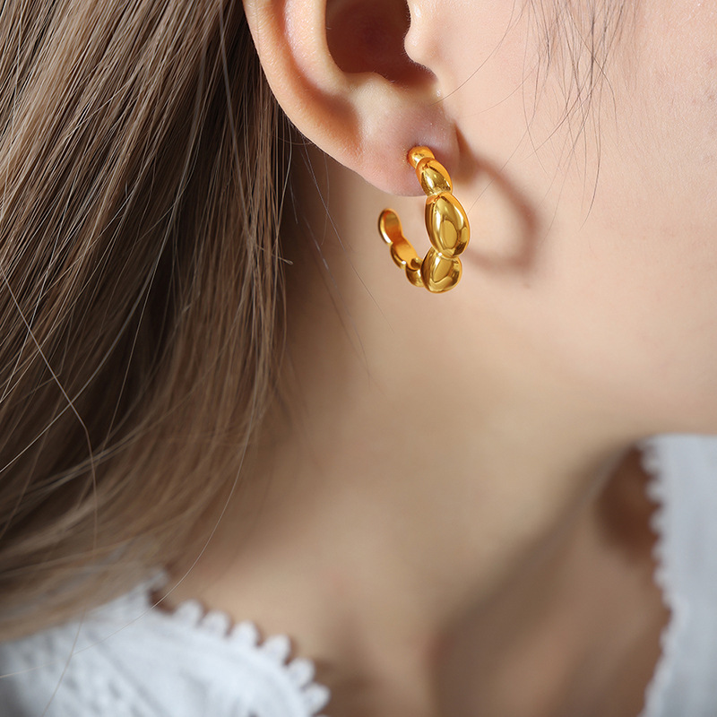 Gold earrings 24 * 6mm