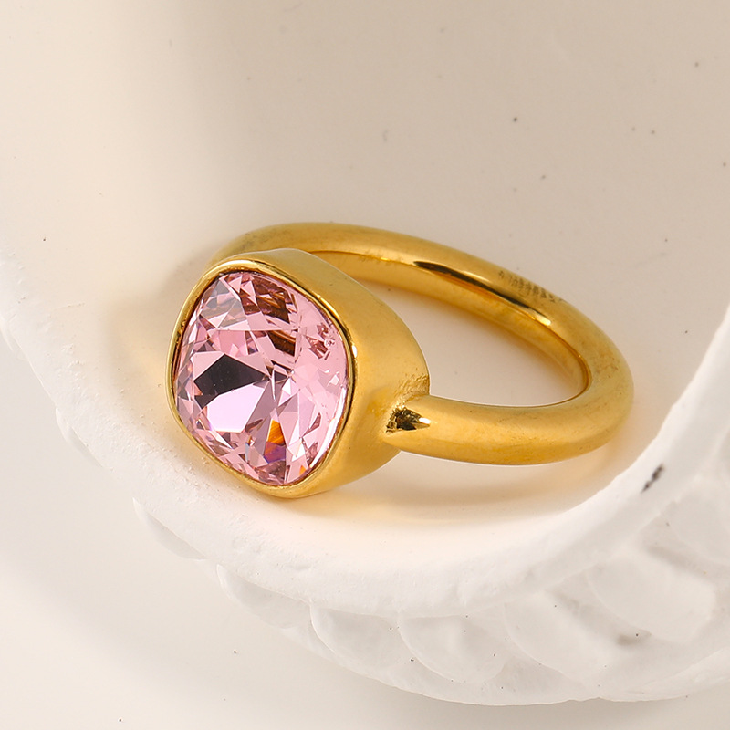 Gold pink diamond