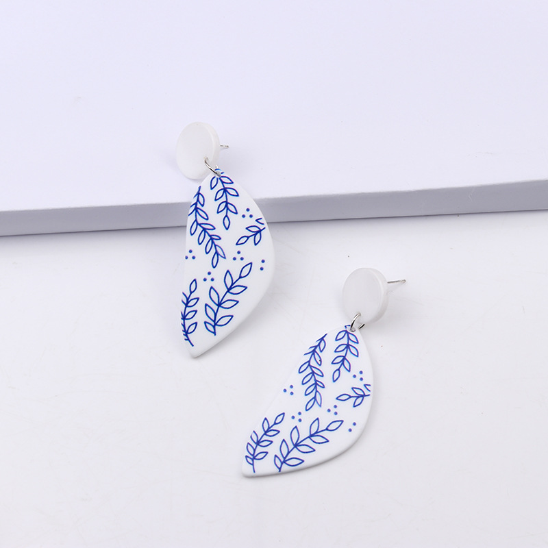 Leaves blue and white porcelain series