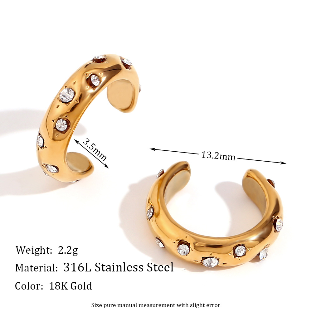Mini C Diamond set plain ear clip - Gold
