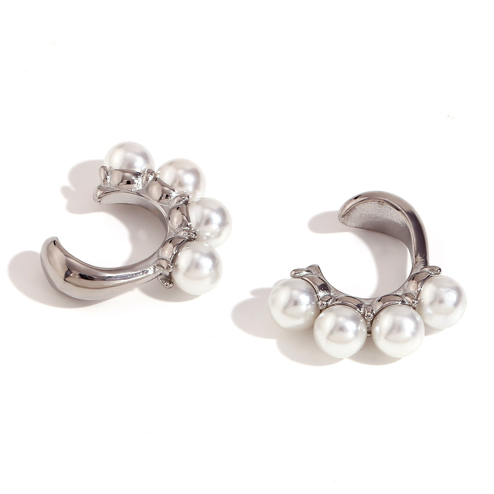 Four pearl J-shaped ear clips - steel color