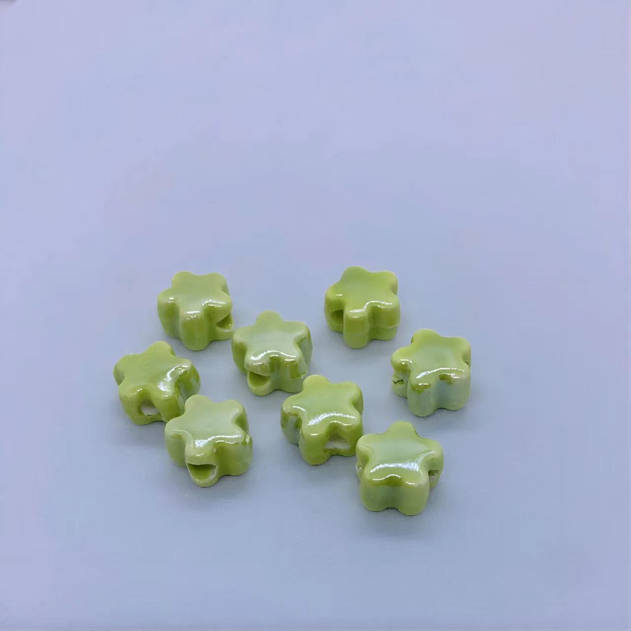 4:Žuto-zelena