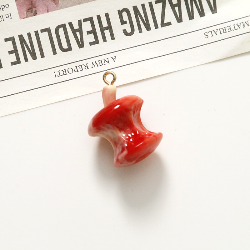Red apple core 26x18mm