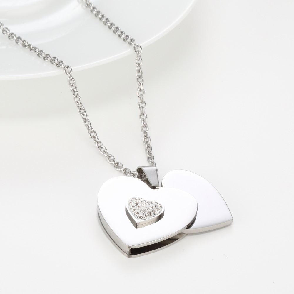 1:Steel love necklace