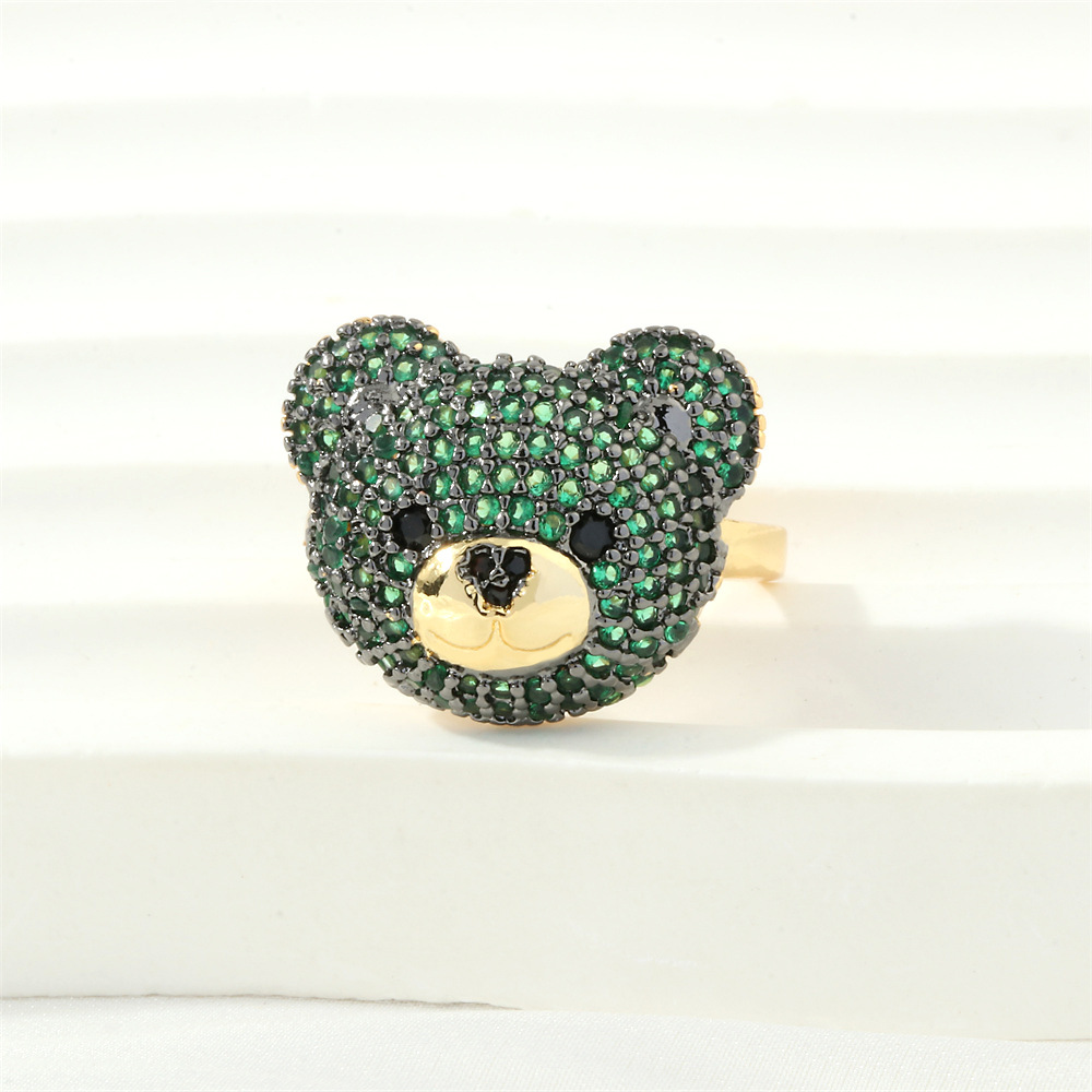 Green zirconium two-color electroplated bear