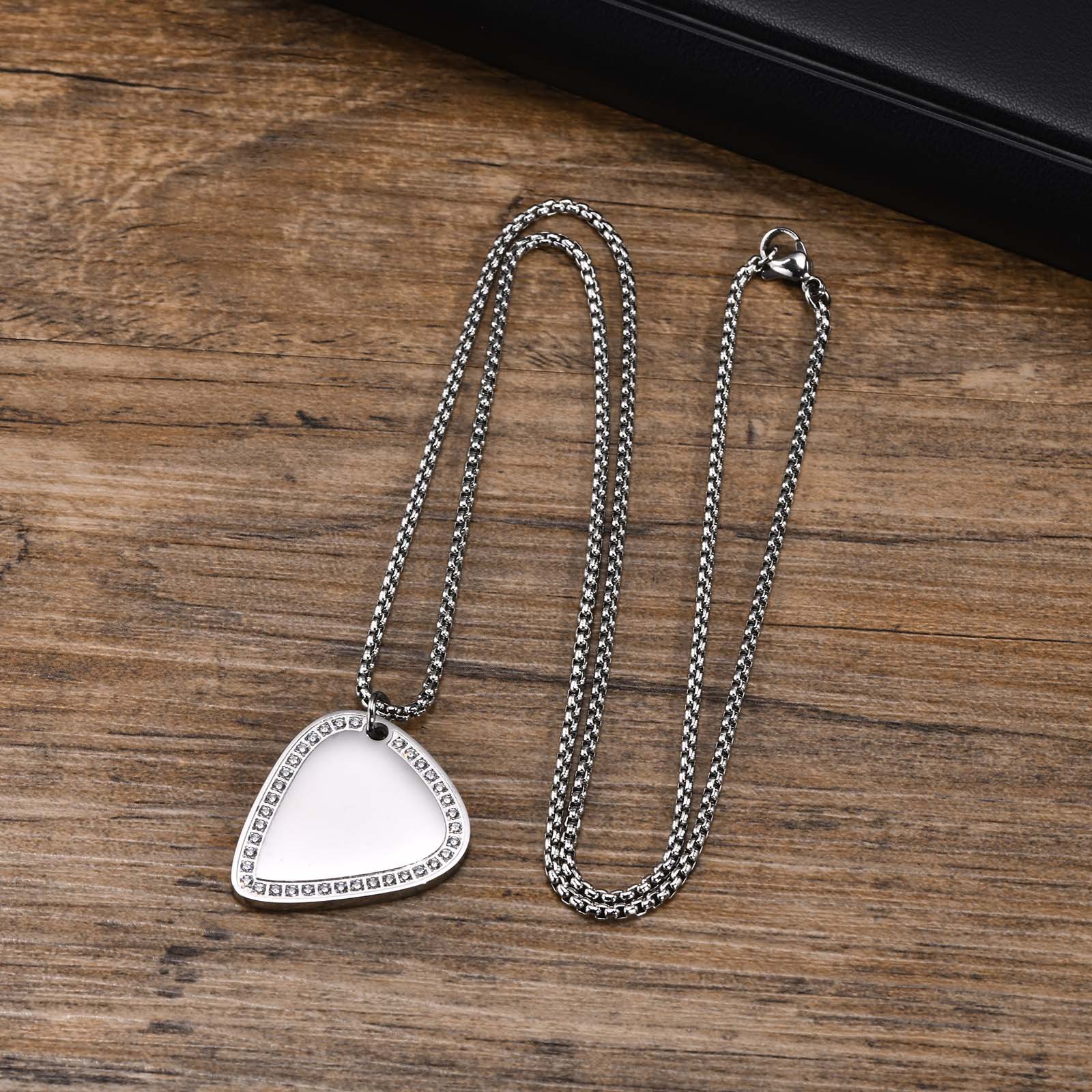 2:Steel pendant   chain