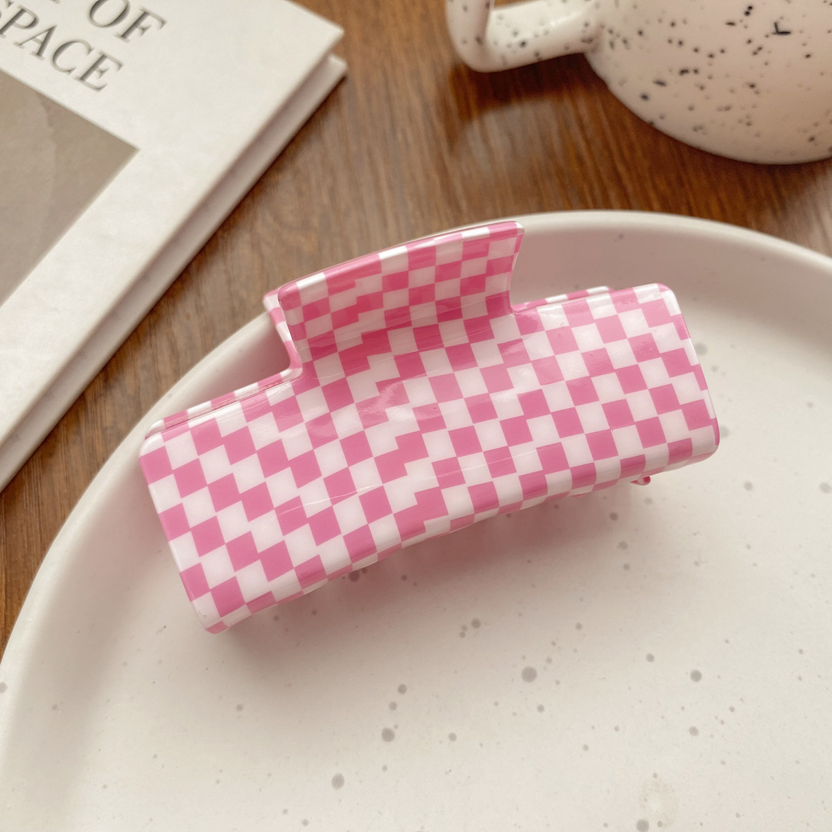 7:Pink-and-white check 76x42mm