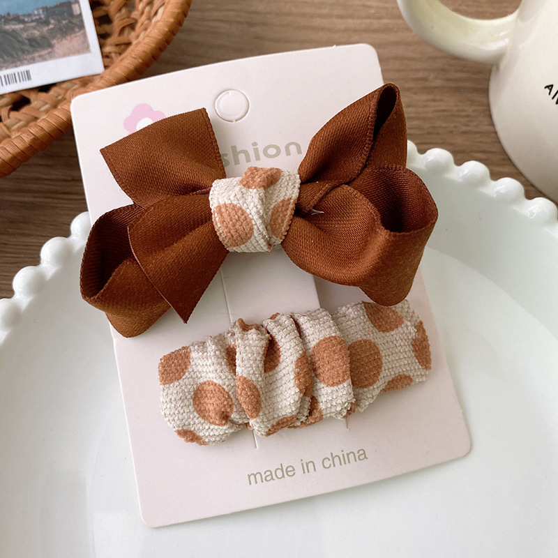 Solid color bow set