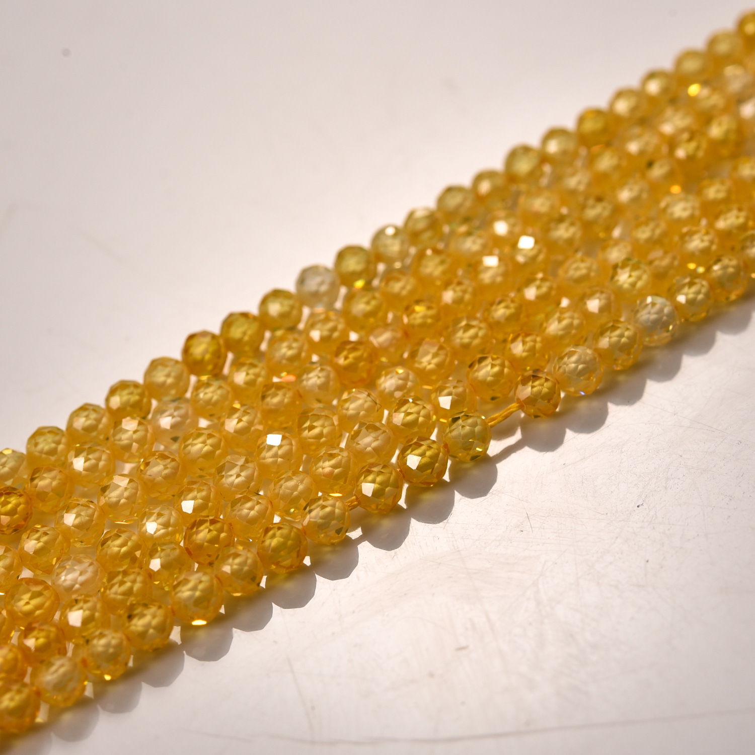 yellow 2mm(about 172 pieces)