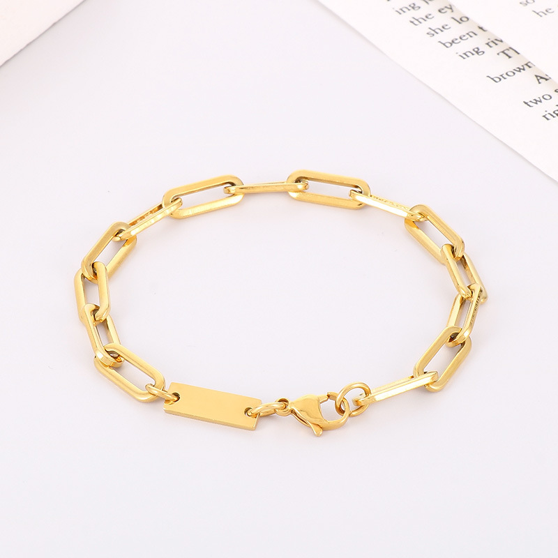2:Bracelet gold