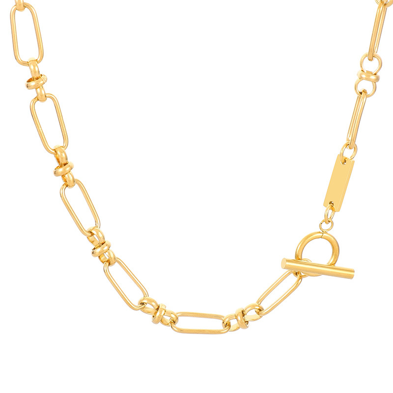 Necklace gold