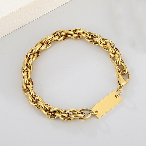4:Bracelet - Gold (width 7mm, length 20cm)