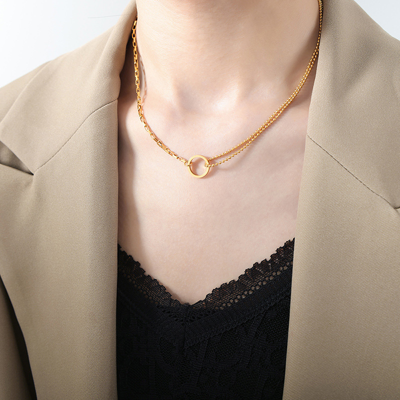 P1658- Gold necklace