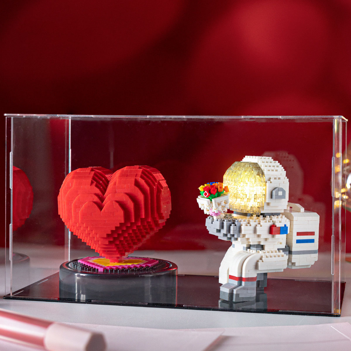 Love and Proposal Astronaut (Acrylic box)