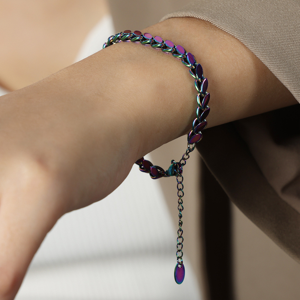 1:Color bracelet-15cm tail chain 5cm