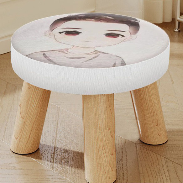 The prince's three-legged solid wood round stool is removable