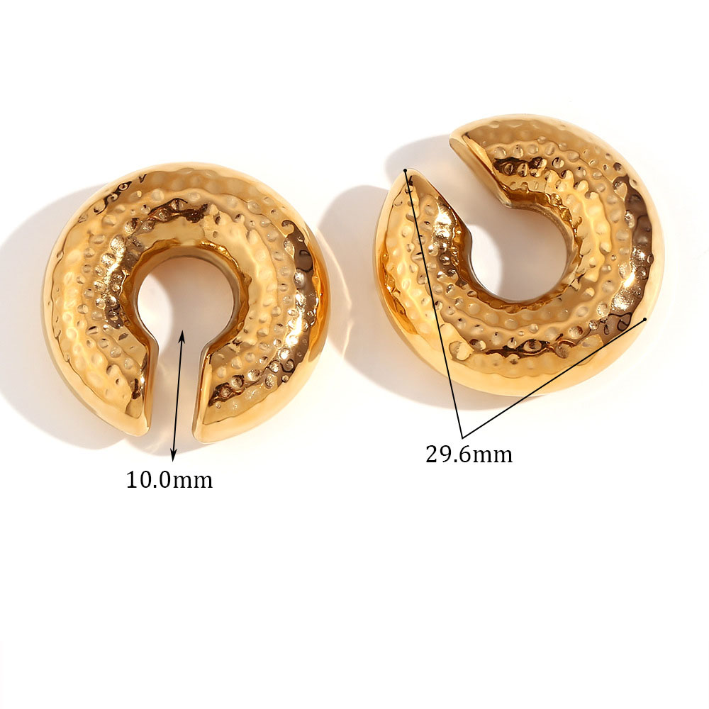 8:Thump print 30mm hollow ear clips - Gold