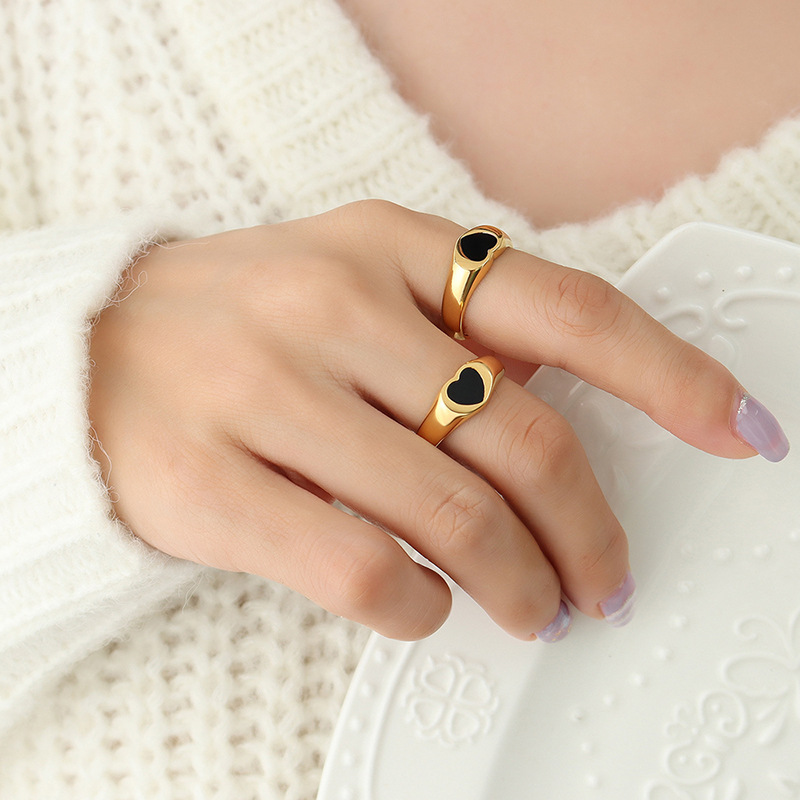 A297 gold ring 6